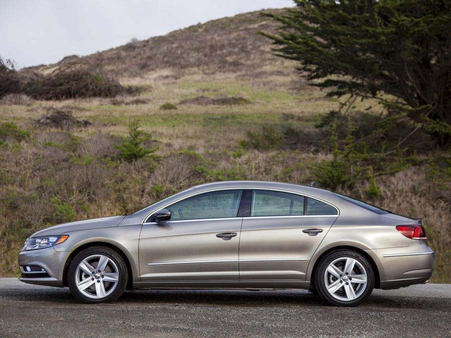 Volkswagen Passat CC 2012 года  (US) (фото 15 из 16)